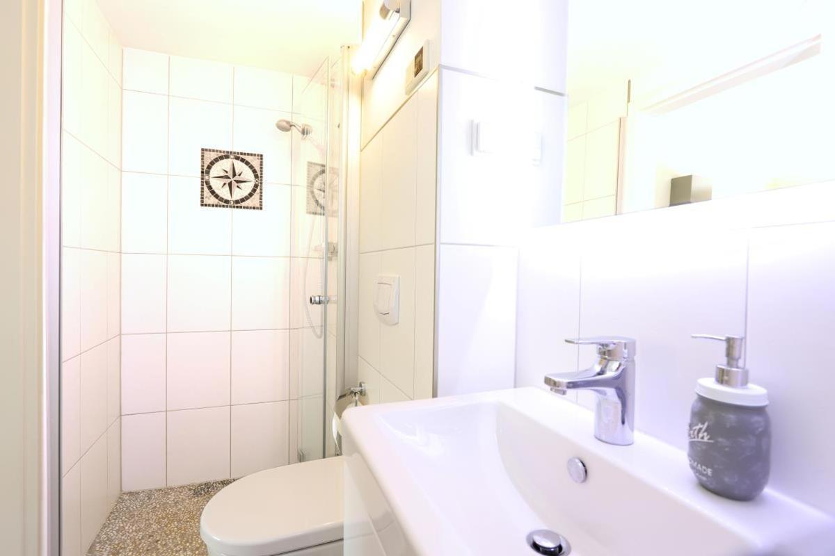 Appartement & Ferienwohnungen Thiess Rostock Zewnętrze zdjęcie